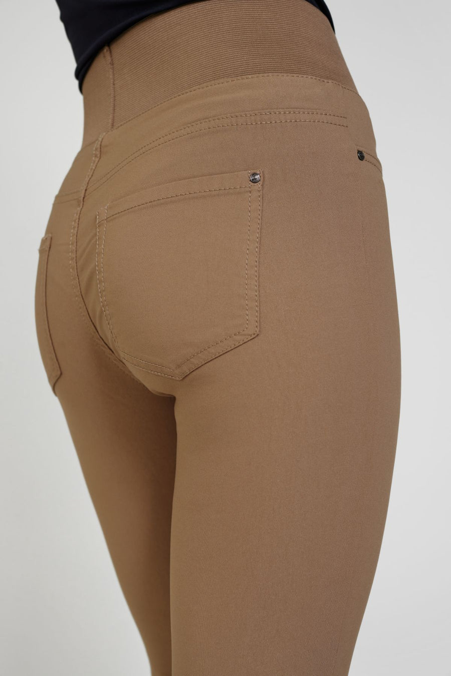 FQSHANTAL - POWER PANTS - BROWN