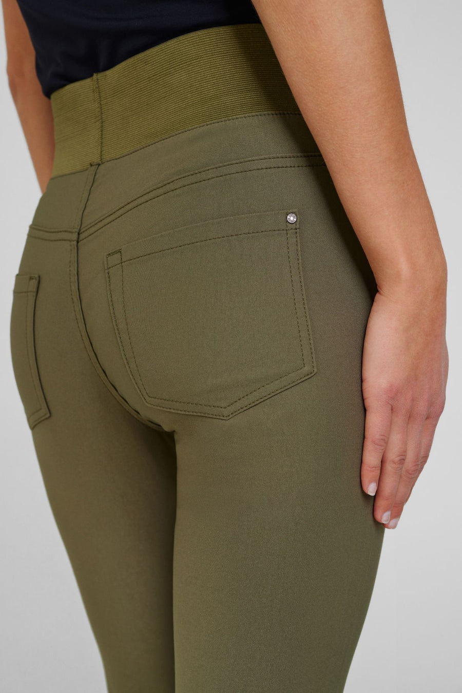 Fqshantal - Power Capri -broek - groen