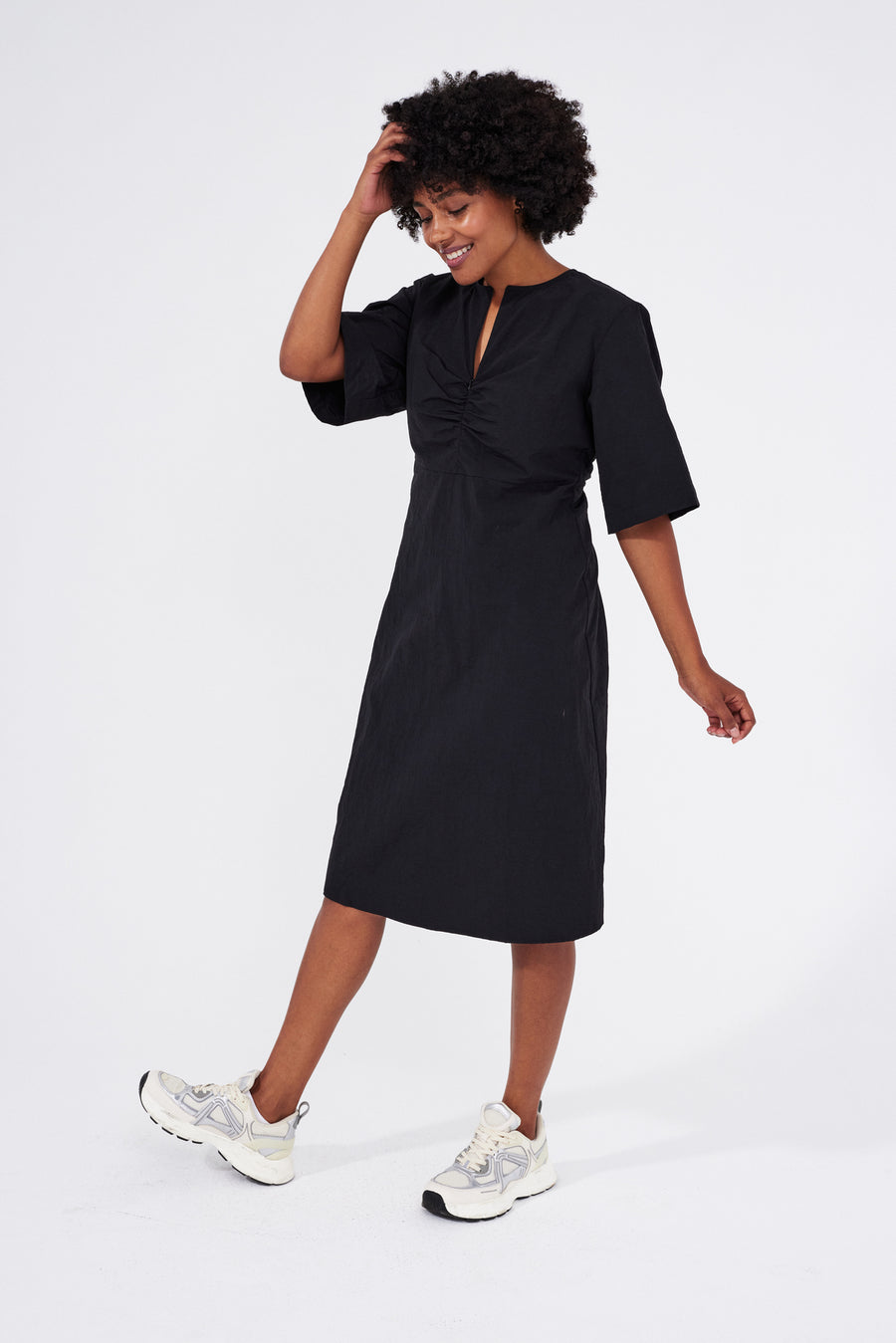 FQCOOLEST - Dress with open back - BLACK