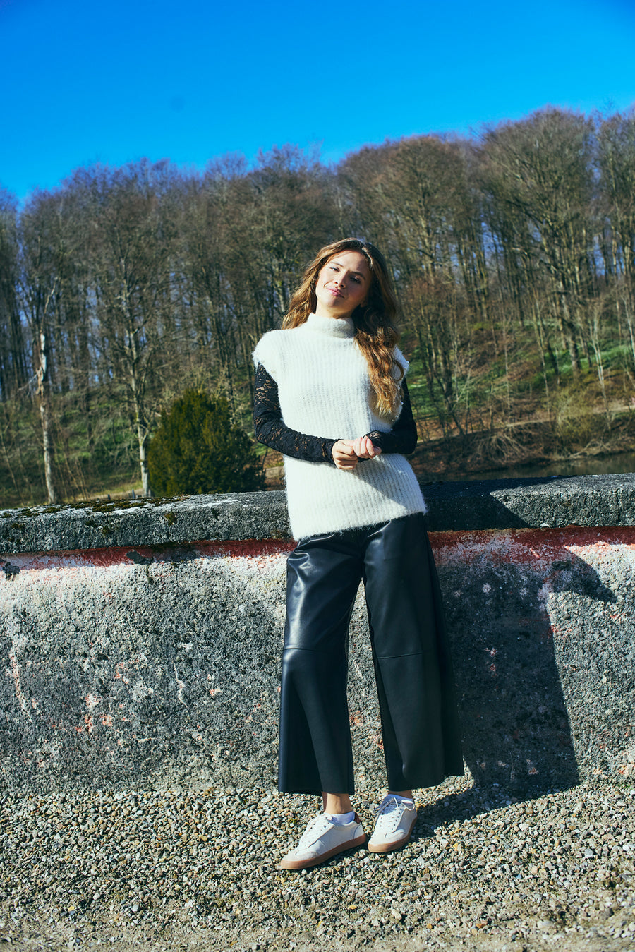 Fqveggy - faux lederen broek - zwart