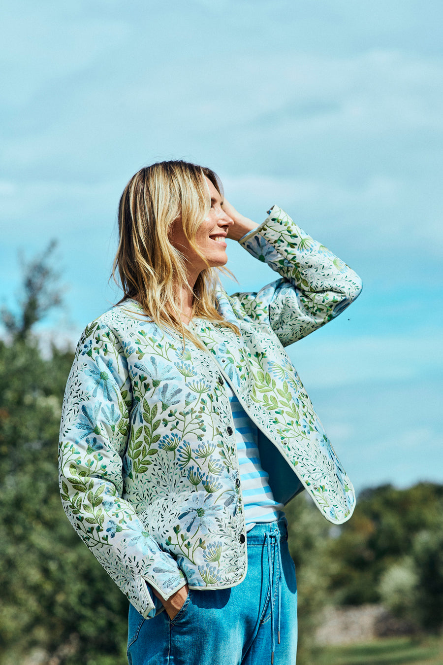 FQFLOWA - FLORAL JACKET - BLUE