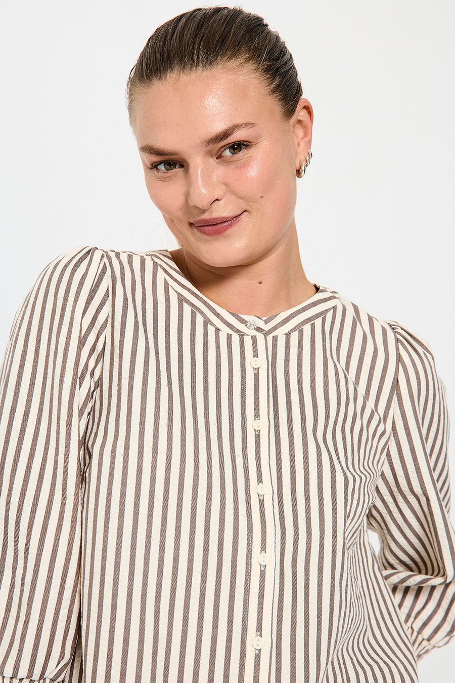 FQABY - SHIRT - WHITE AND BROWN
