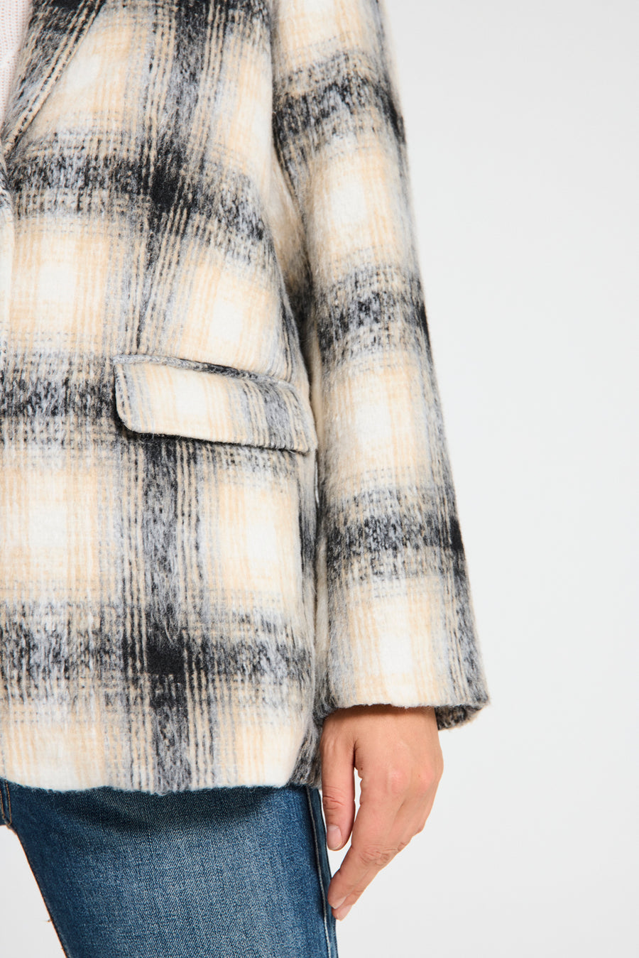 FQSALO - JACKET - BEIGE