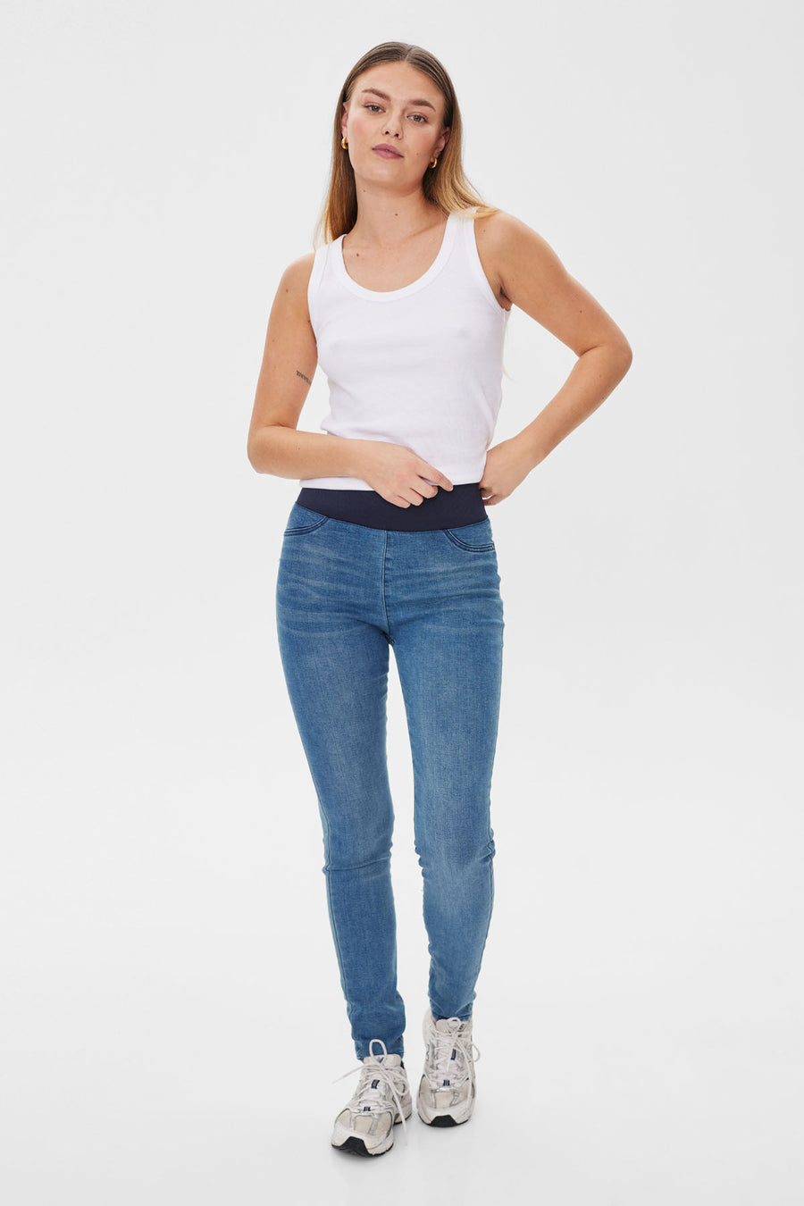 FQSHANTAL - DENIM PANTS WITH ELASTIC WAISTBAND - BLUE
