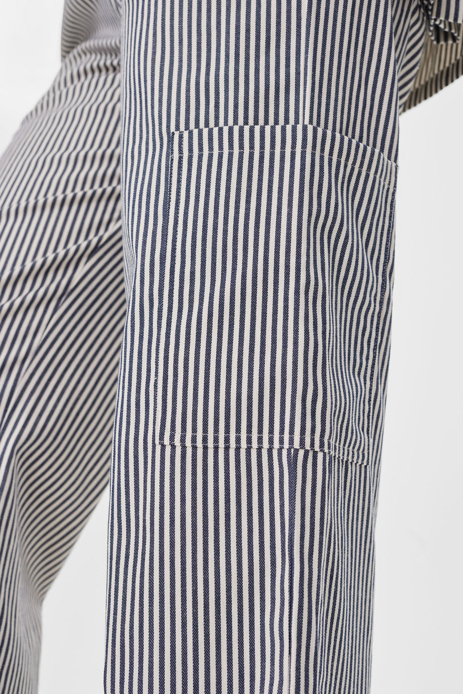 FQMELLA - STRIPED PANTS - BLUE AND WHITE
