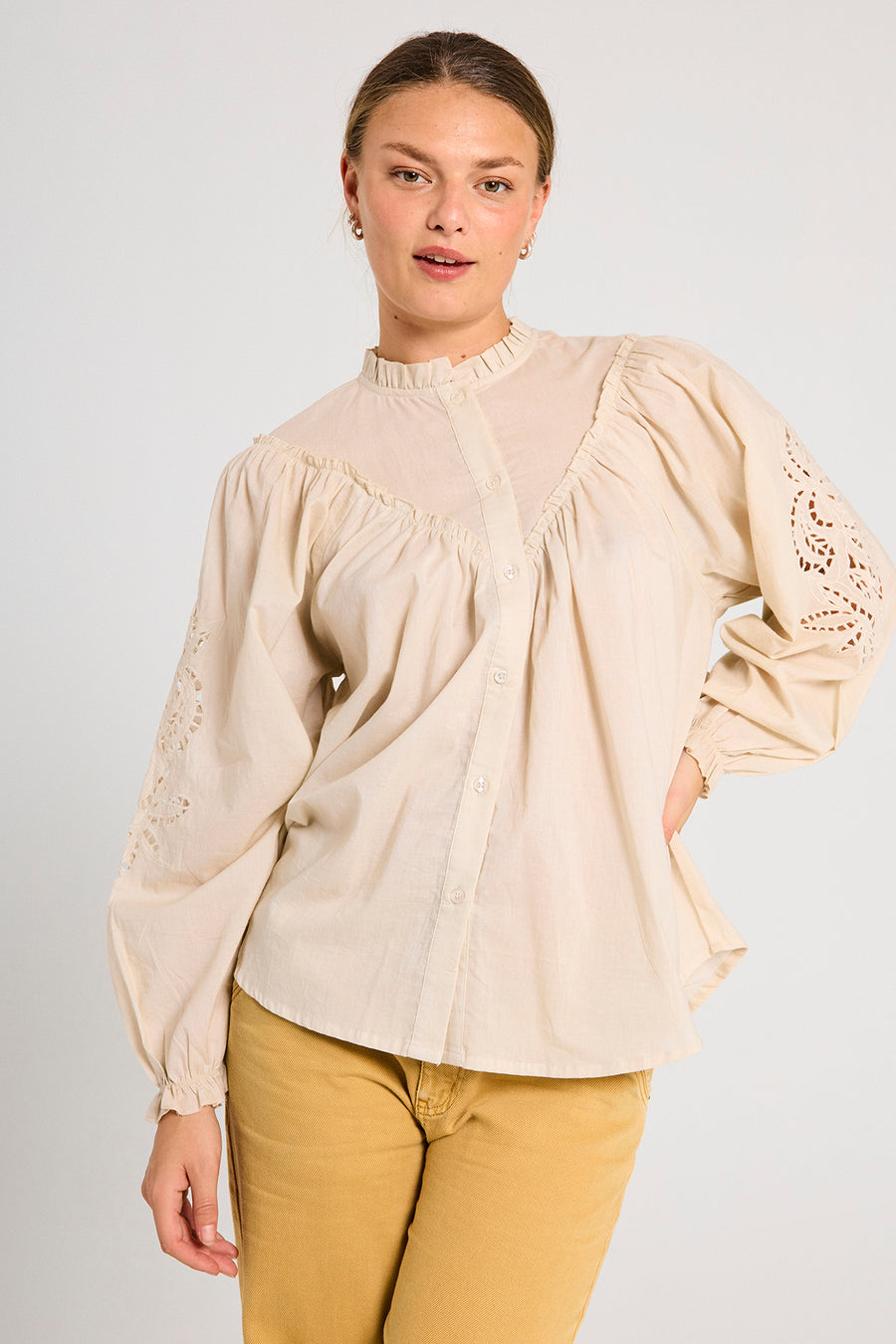 FQMORI - SHIRT - BEIGE