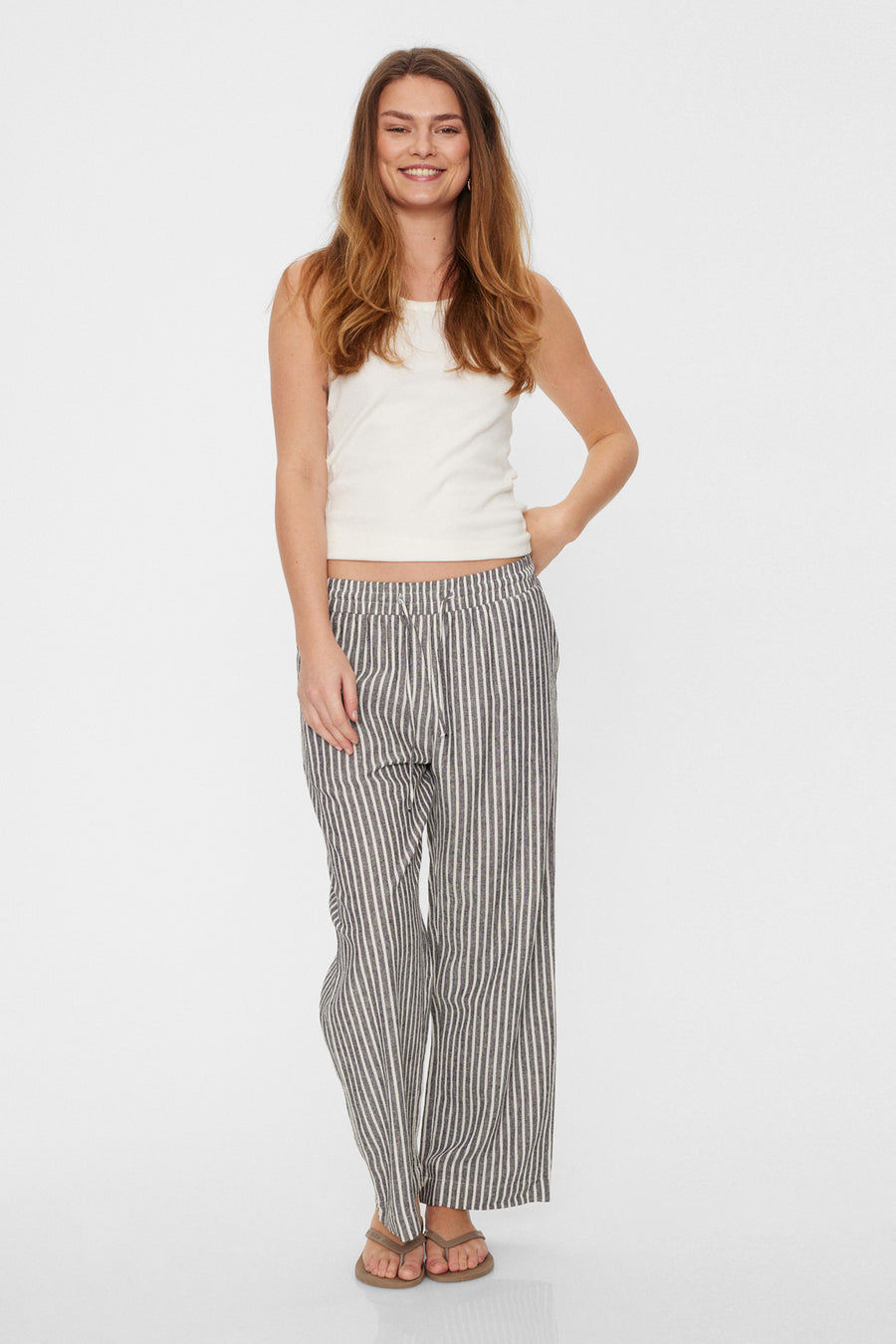 FQLAVA - STRIPED LINEN PANTS - BLACK AND WHITE