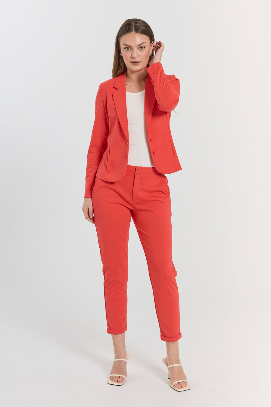 FQNANNI - FORM-FITTING BLAZER - RED