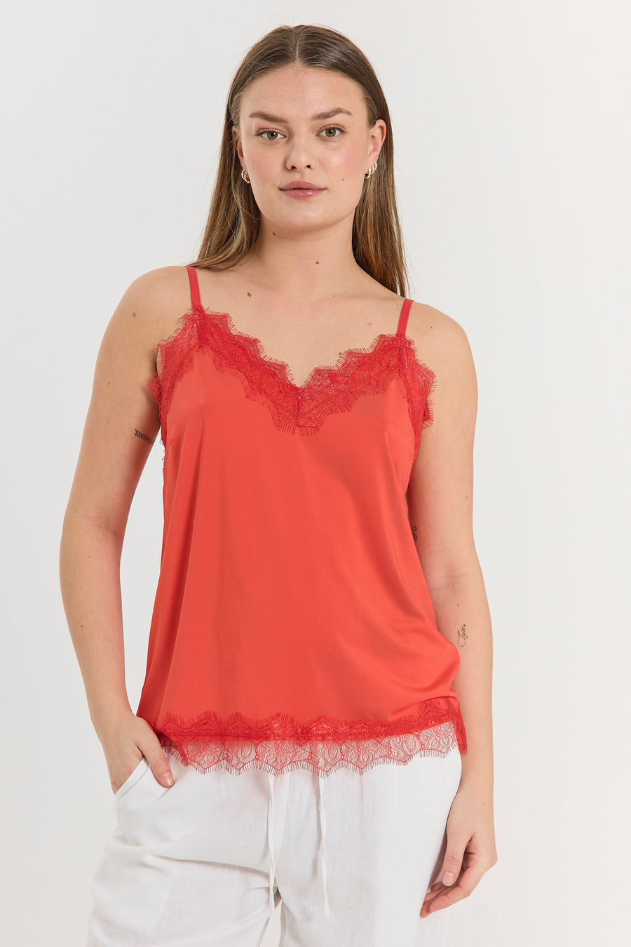 FQBICCO - LACE TOP - RED