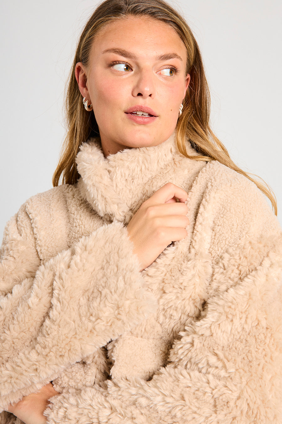 FQBAMBI-  JACKET - BEIGE