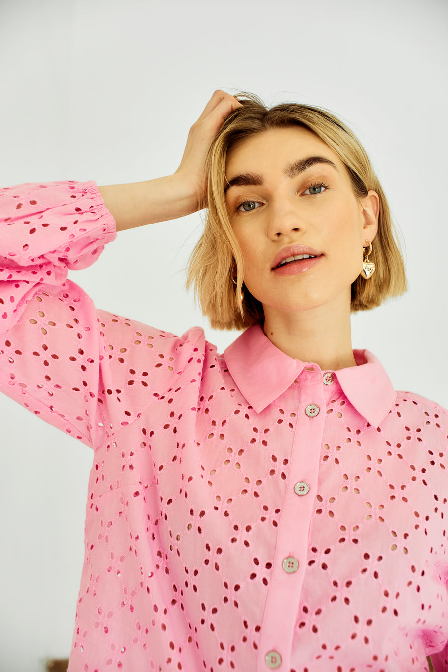 FQISOLDE - SHIRT WITH HOLE PATTERN - ROSE
