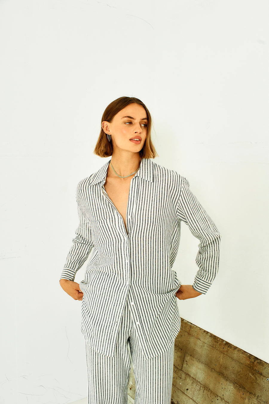 FQLAVISCO - LONG SHIRT - WHITE AND BLUE