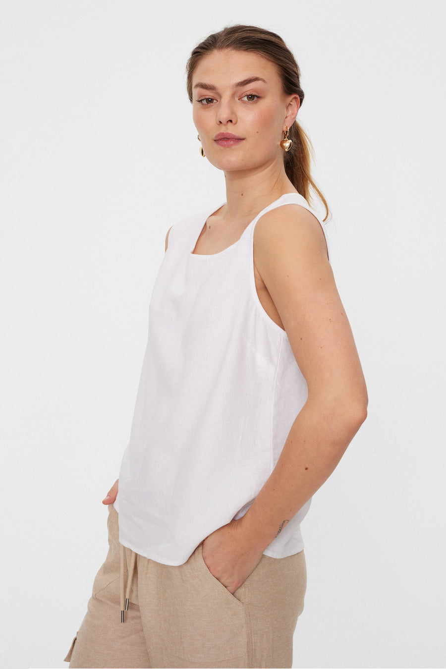 FQLAVA - LINEN TOP - WHITE