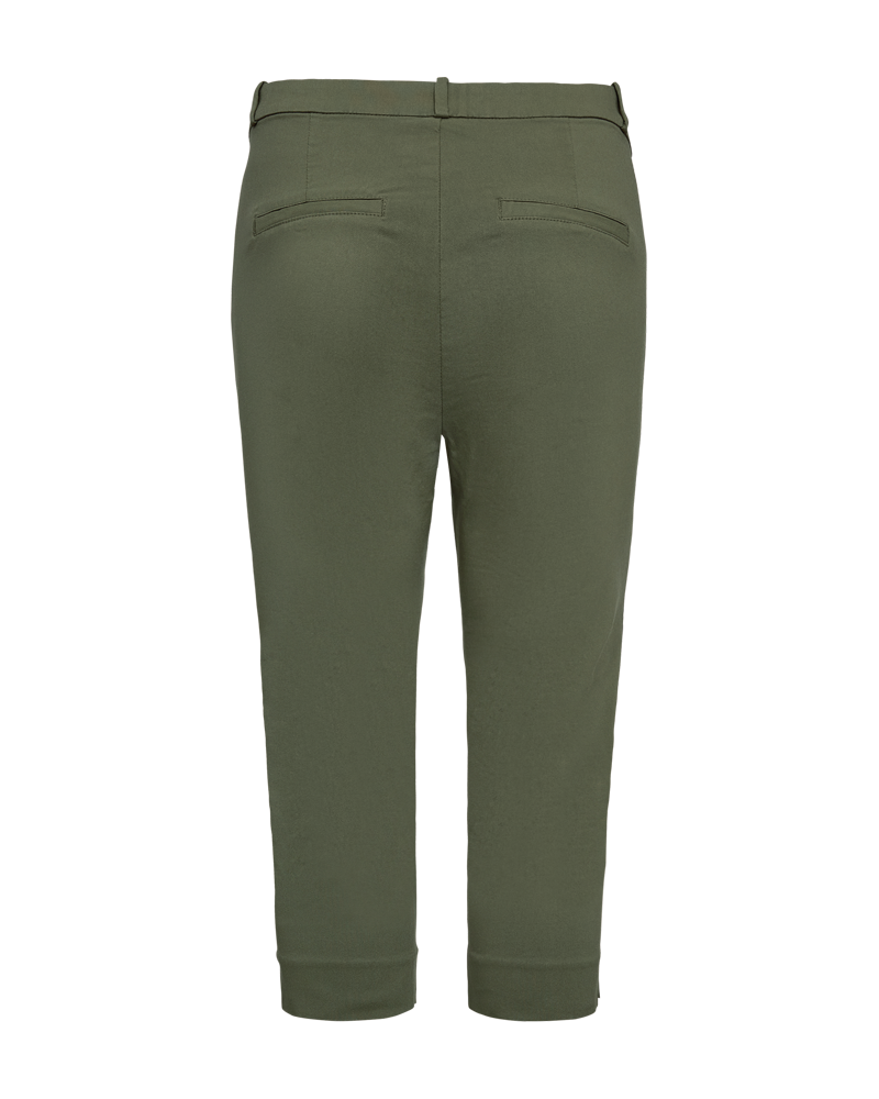 FQSOLVEJ - CAPRI PANTS - GREEN