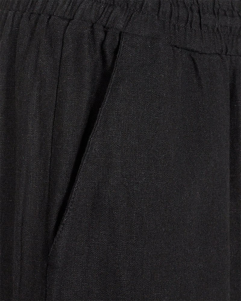 FQLAVA - LINEN ANKLE PANTS - BLACK