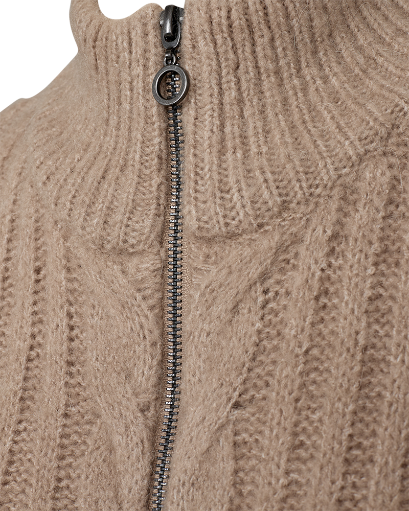 FQSILA - SHORT KNITTED WAISTCOAT - BEIGE