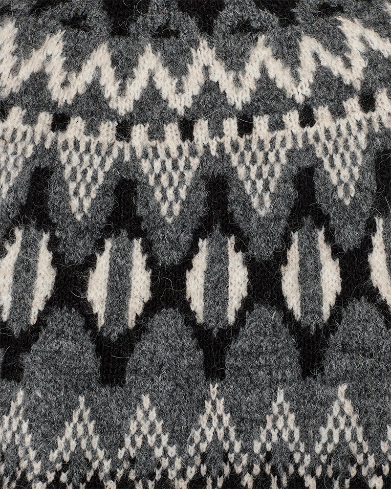 FQMERLA - Knitted dress - GREY