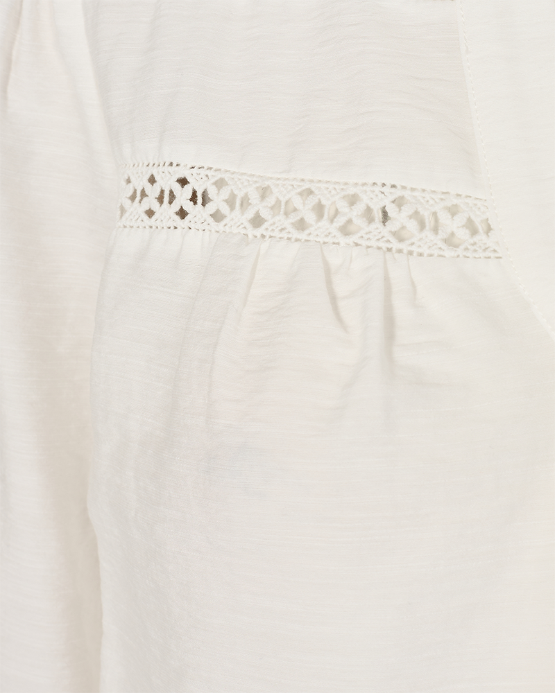 FQDRIVA - BLOUSE WITH HOLE PATTERN - WHITE