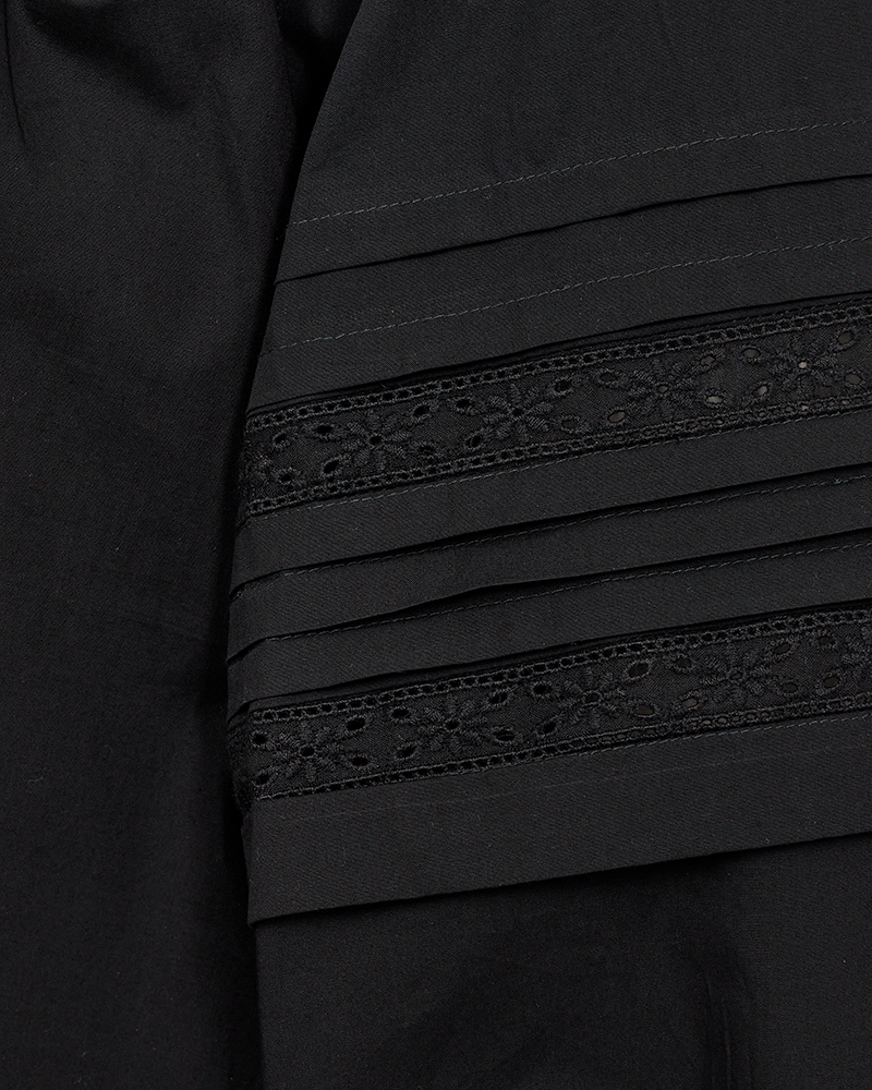 FQWIWA - DRESS WITH HOLE PATTERN - BLACK