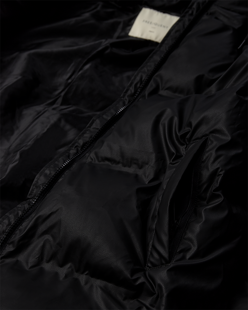 FQRAINGO - JACKET - BLACK