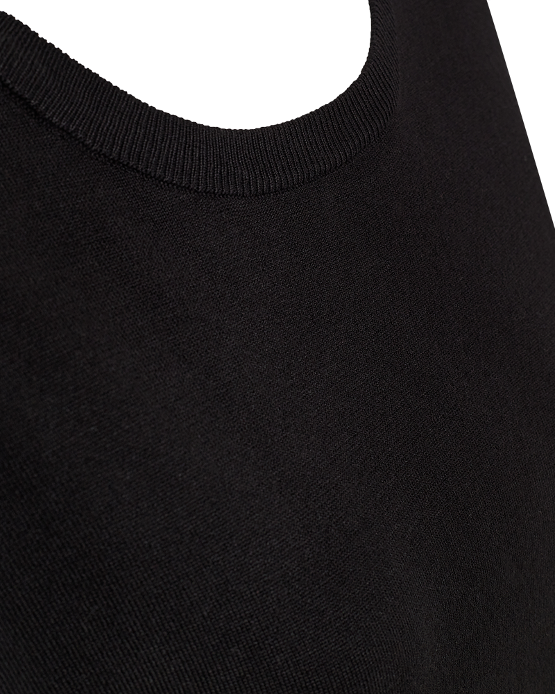 FQCONNY - FINE-KNITTED PULLOVER - BLACK
